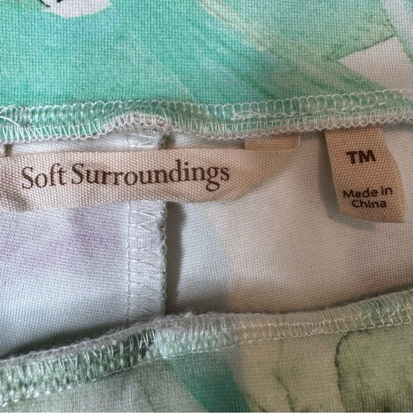 Soft Surroundings Tropical Print High-Waist Leggings Aqua Green Floral Sz TM - Picture 9 of 10